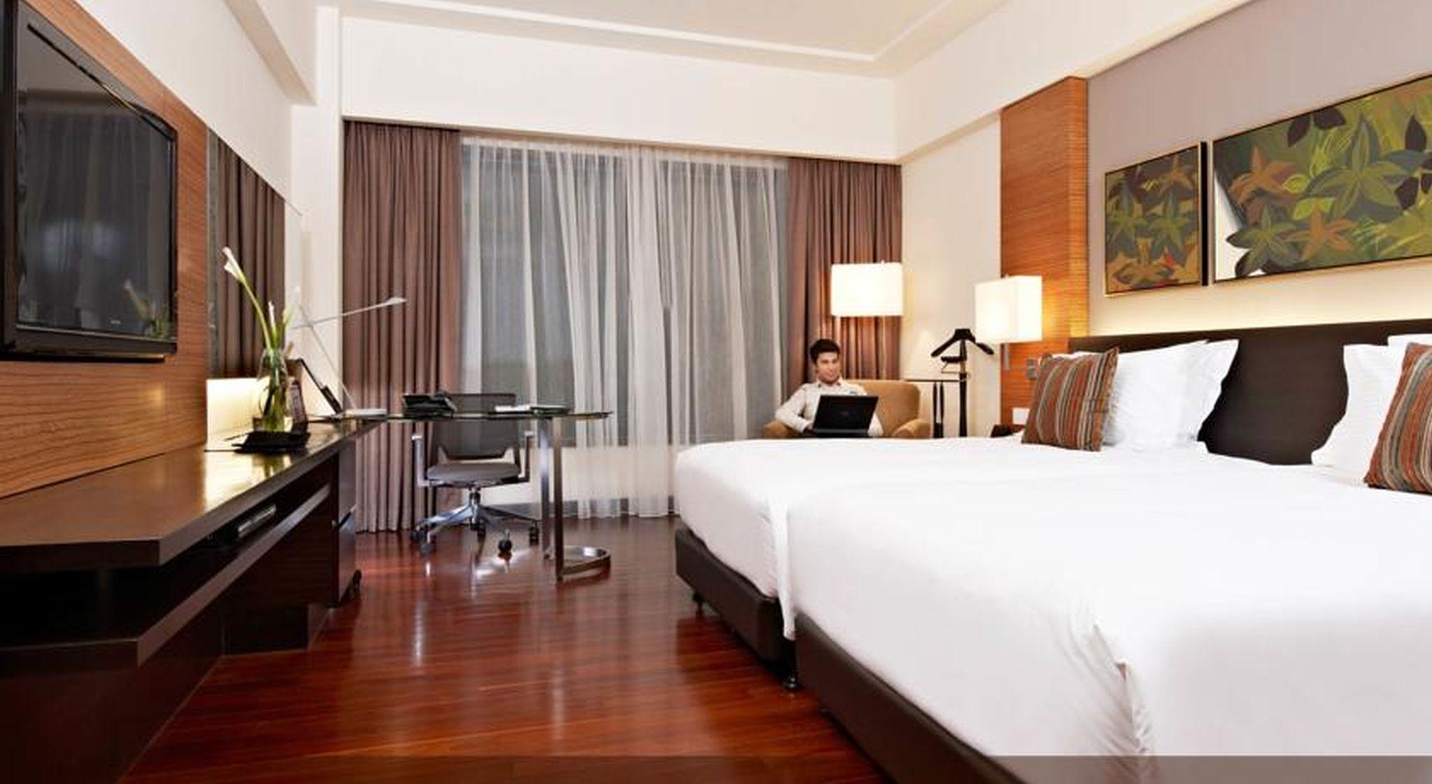 Impiana Klcc Hotel Kuala Lumpur Exterior photo