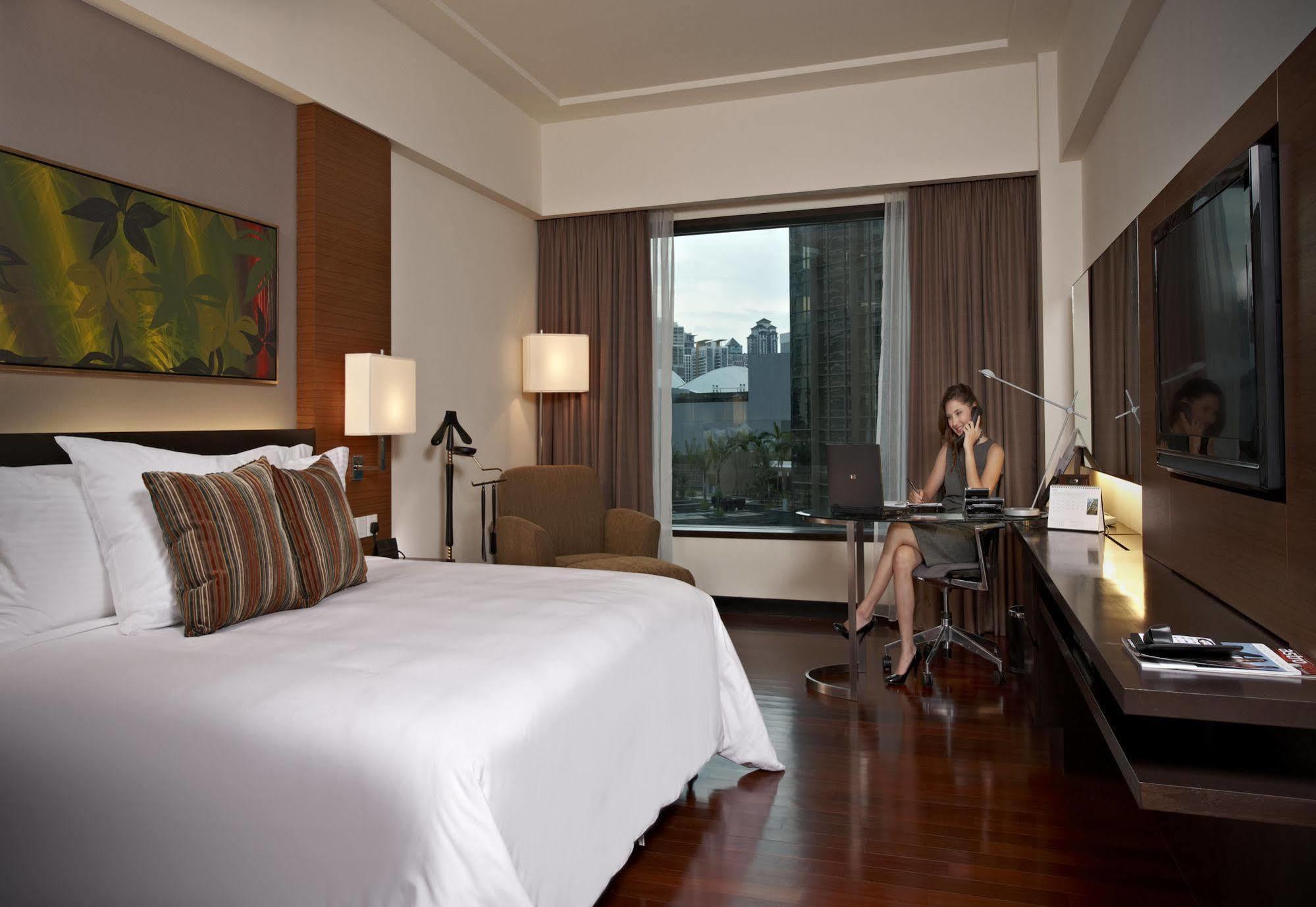 Impiana Klcc Hotel Kuala Lumpur Room photo